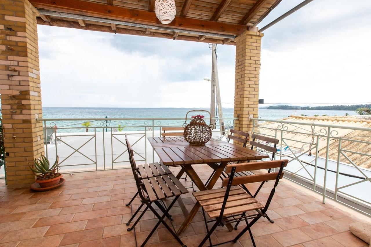 Seaview Stone Apartment In Ipsos Beach Экстерьер фото